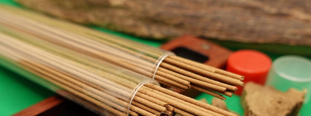 Nhang trầm hương tư nhiên không hóa chất mùi hương dịu nhẹ